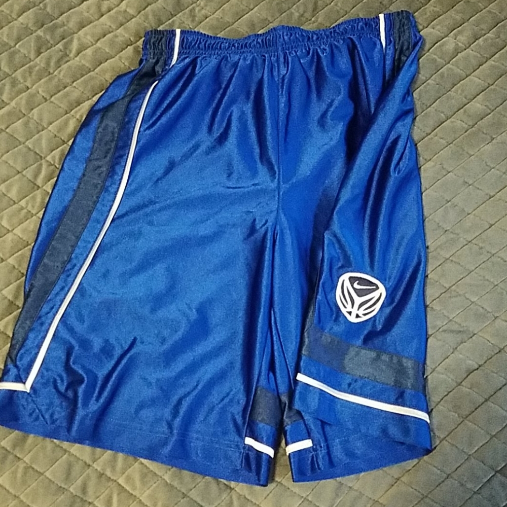 Youth Nike basketball shorts